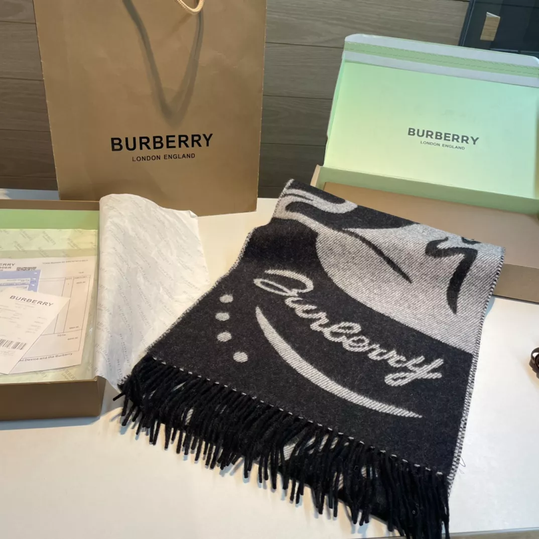 burberry echapres pour unisexe s_12b412b1